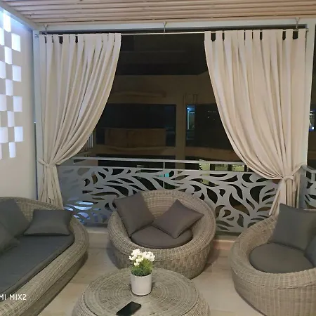 Apartamento Alke Homme Ii